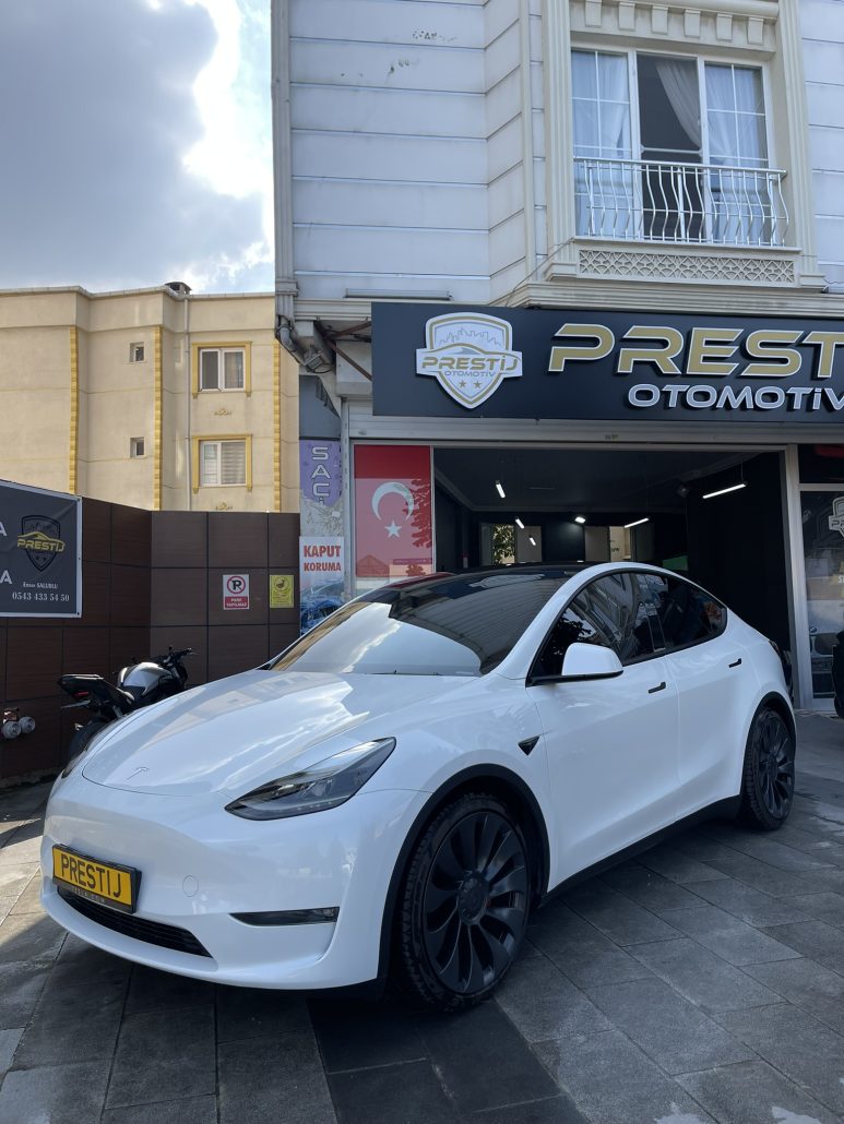 tesla araç kaplama hakkında bilmeniz gerekenler